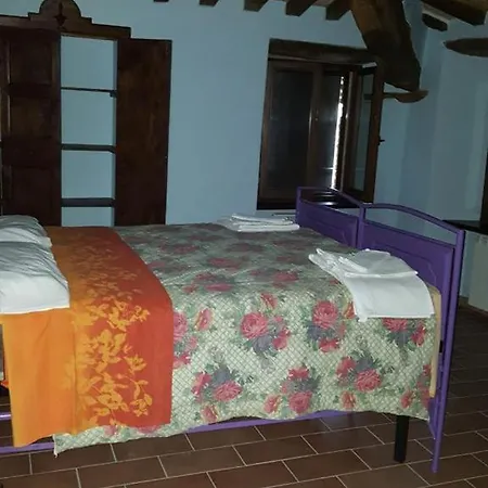 Casale Pierinella * Sassoferrato